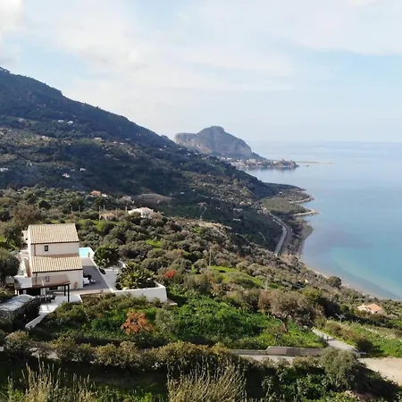 Luna 8, Emma * Cefalu
